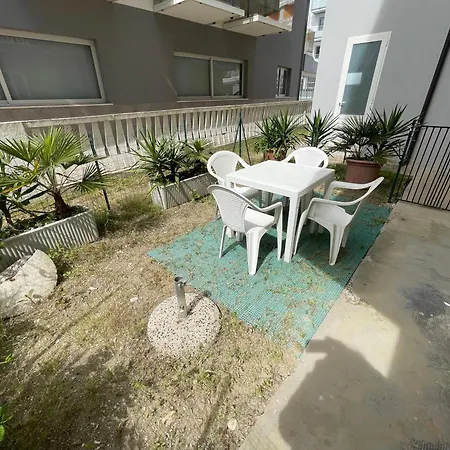 Pace - Agenzia Cocal アパート カオルレ